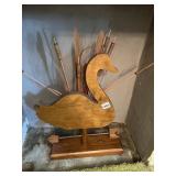 WOODEN SWAN WEATHERVANE STYLE DECOR, CATTAIL