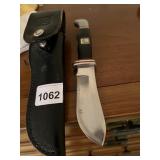G96 BRAND HUNTING KNIFE, FIXED BLADE, BLACK