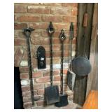 WROUGHT IRON FIREPLACE TOOL SET, TWISTED HANDLES,