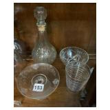 ASSORTED CLEAR GLASSWARE, INCLUDES ETCHED FLORAL