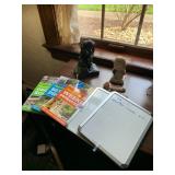 VTG HANDYMAN BOOKS, THE THINKER STATUE, WORLD