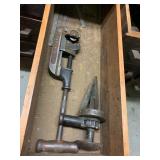 BEAVER 102 PIPE CUTTER, METAL T-HANDLE TOOL.