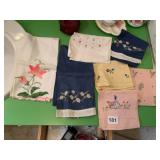 VTG EMBROIDERED LINEN NAPKINS, ASSORTED COLORS,