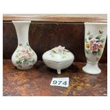 LEFTON PORCELAIN VANITY SET, INCLUDES TWO VASES