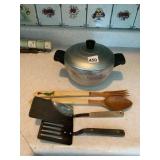 WEAR-EVER ALUMINUM POT W/ LID, VTG PAINTED WOODEN