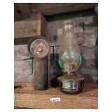 VTG METAL MINER LAMP, OIL LAMP W/ GLASS CHIMNEY,