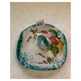 ITALIAN MAIOLICA SERVING DISH, HAND-PAINTED FRUIT