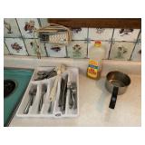 VTG ELECTRIC CAN OPENER, PLASTIC CUTLERY TRAY,