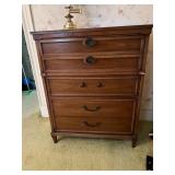 WOOD CHEST OF DRAWERS, DOVETAILED CONSTRUCTION,