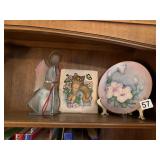 STAINED GLASS ANGEL CANDLE HOLDER, CERAMIC CAT