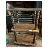VTG SIDE TABLE, WOOD LAMINATE TOP, TURNED SPOOL