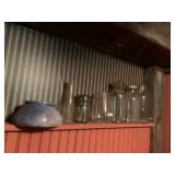 VTG GLASSWARE ASSORTMENT, INCLUDES ATLAS MASON
