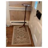 VTG TRIPOD STAND, WOOD, SCALLOPED TOP, TURNED