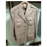 US ARMY MILITARY DRESS UNIFORM JACKET, TAN WOOL,