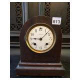 ANSONIA MANTEL CLOCK, WOOD CASE, ARCH TOP, WHITE