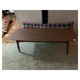 MCM STYLE COFFEE TABLE, WOOD GRAIN FINISH,