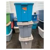 PLASTIC STORAGE BINS, ASSORTED COLORS, LIDS