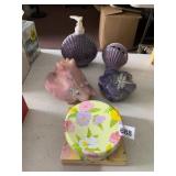 IRIDESCENT SHELL FORM SOAP DISPENSER, SHELL FORM