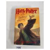 J.K. ROWLING, HARRY POTTER AND THE DEATHLY