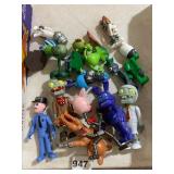 ASSORTED PLASTIC FIGURES, INCLUDES PLANTS VS