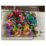 ASSORTED MINIATURE FIGURES, INCLUDES MY LITTLE