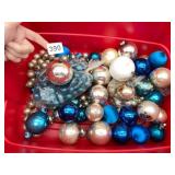 ASSORTED CHRISTMAS ORNAMENTS, INCLUDES GLASS
