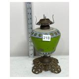 QUEEN ANNE OIL LAMP, BRASS BASE, PAINTED METAL