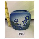 OVAL CERAMIC VASE, BLUE GRADIENT GLAZE, FLORAL
