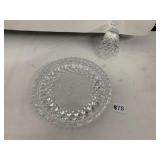 CRYSTAL CHRISTMAS PLATE AND BELL, 1989, DIAMOND