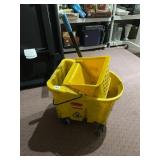 RUBBERMAID WAVEBRAKE MOP BUCKET, YELLOW PLASTIC,