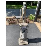 ORECK XL UPRIGHT VACUUM, CELOC HYPO-ALLERGENIC