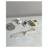 ASSORTED TABLETOP DECOR, INCLUDES LEFTON CHINA