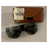 GARGOYLES SUNGLASSES, WRAPAROUND LENS, BLACK