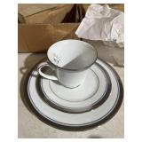 NORITAKE PIEDMONT PLATINUM DINNERWARE, LEGENDARY