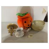 ASSORTED HOUSEHOLD ITEMS, INCLUDES HAVILAND