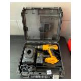DEWALT CORDLESS DRILL, 14.4V XR, INCLUDES