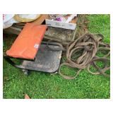 MECHANIC STOOL, ORANGE VINYL SEAT, BLACK METAL