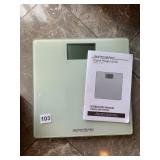 SMARTHEART DIGITAL WEIGHT SCALE, GLASS PLATFORM,