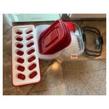 ASSORTED PLASTIC FOOD STORAGE CONTAINERS,