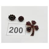 GARNET JEWELRY SET, CLOVER BROOCH, MATCHING