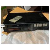 QUASAR VH517YE VHS VIDEO CASSETTE RECORDER, BLACK