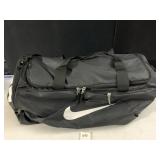 NIKE DUFFEL BAG, BLACK RIPSTOP NYLON, ZIPPERED