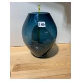 ART GLASS VASE, TEAL BLUE, OVOID FORM, SMOOTH