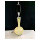 MID-CENTURY MODERN TABLE LAMP, YELLOW GLASS BODY,