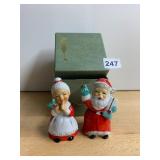 FINDERS KEEPERS SANTA AND MRS. CLAUS SALT AND
