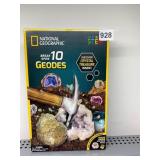 NATIONAL GEOGRAPHIC STEM BREAK OPEN GEODES KIT,