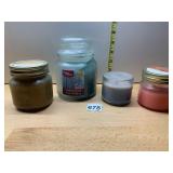 BETTER HOMES AND GARDENS CANDLE, OLD