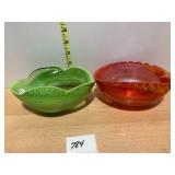 ART GLASS BOWLS, ASSORTED, GREEN SCALLOPED BOWL,