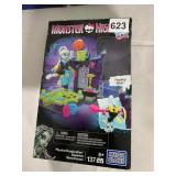 MEGA BLOKS MONSTER HIGH PHYSICAL DEADUCATION,