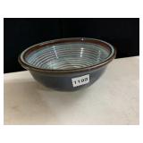 STUDIO POTTERY BOWL, EARTHENWARE, BLUE AND BROWN